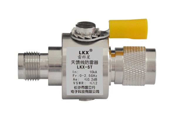 天饋線防雷器（TNC接口、黃銅）.jpg